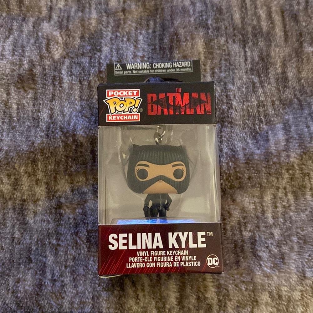 🖤The Batman Selina Kyle Catwoman Funko Pop Mini Key Chain🖤